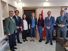 Kaymakam Uçar’dan Türkiye birincisi öğrenciye ödül